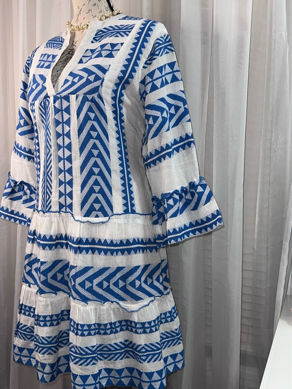 THML Light Blue and White Women's Top - Picture 5 of 9